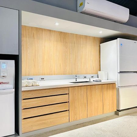 Kw2 Hostel Kaohsiung Dış mekan fotoğraf