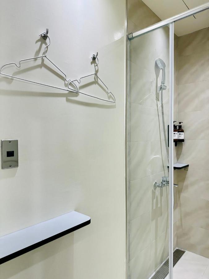 Kw2 Hostel Kaohsiung Dış mekan fotoğraf